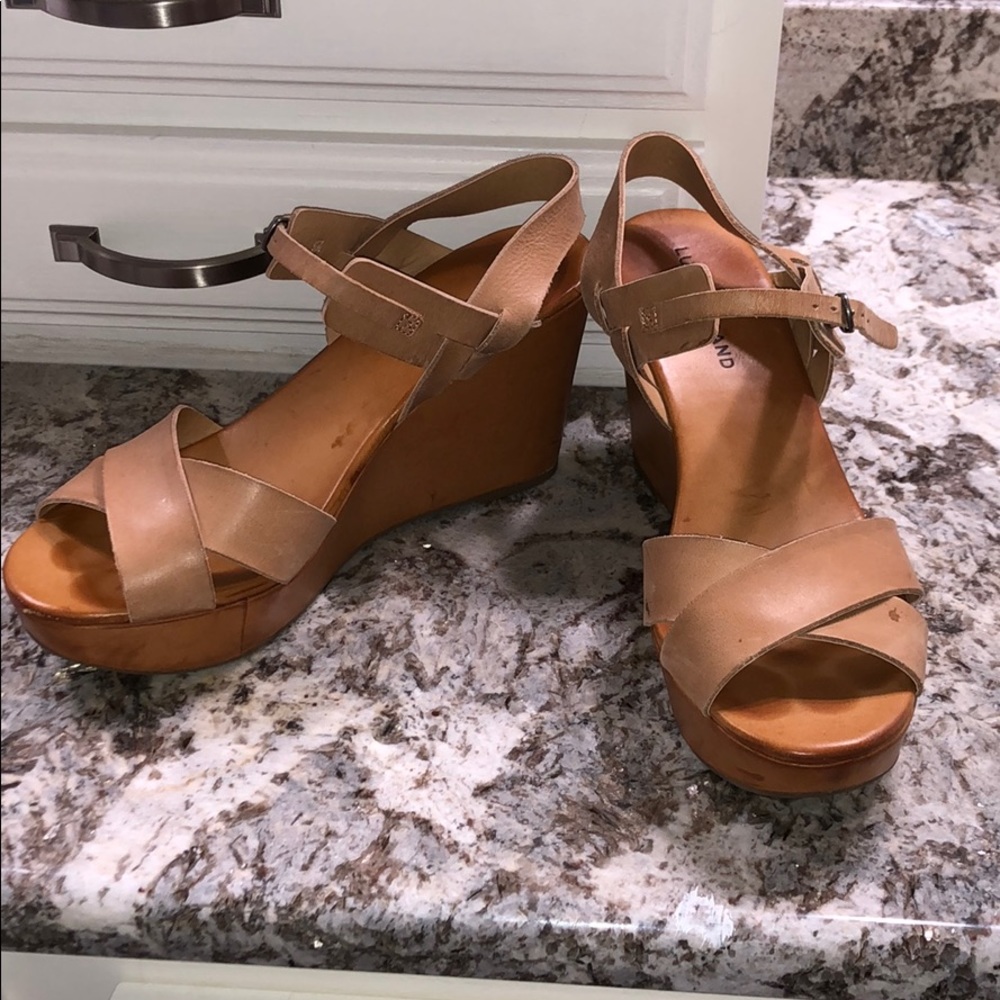 Lucky Brand Tan Wedge
